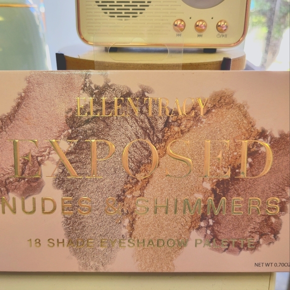 ♤ Ellen Tracy Exposed Nudes & Shimmers Palette ♤ - Picture 1 of 3